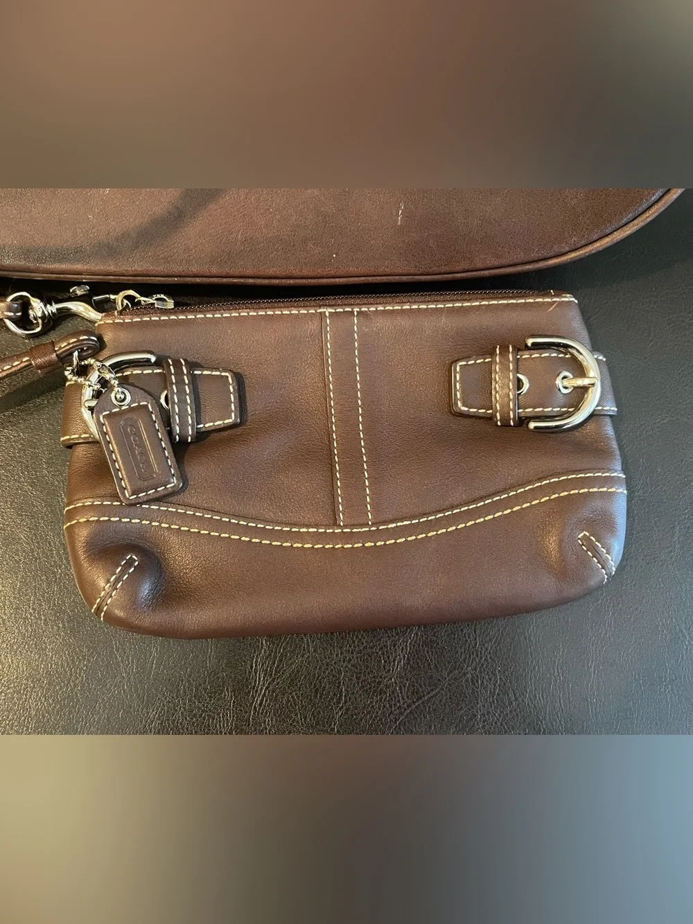 Classic Brown Leather Shoulder Bag with Detachable Wristlet